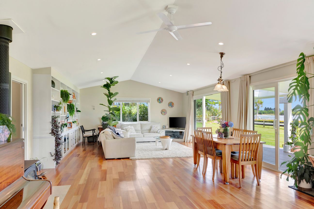House in Westport - View 3