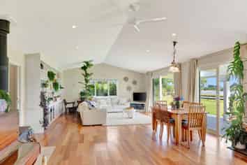 134 Snodgrass Road, Westport