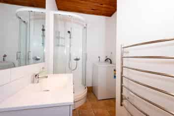 2/28 Ruskin Street, Parnell