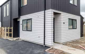 2 Fordyce Court, West End