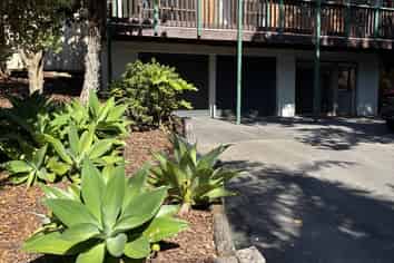 2/27 Gilletta Road, Mount Roskill