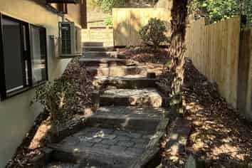 2/27 Gilletta Road, Mount Roskill