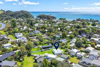 27 Marlin Place, Whiritoa