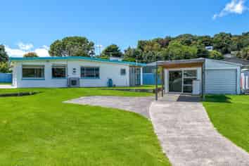 27 Marlin Place, Whiritoa