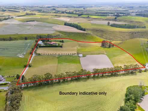 356 Hadlow Road, Claremont