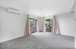 15 Montego Place, Weymouth