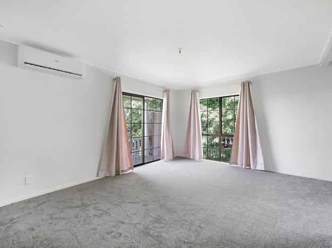 15 Montego Place, Weymouth