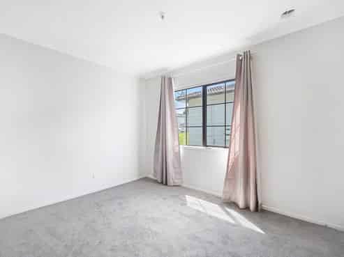 15 Montego Place, Weymouth