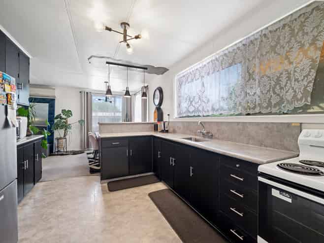 105 Fairy Springs Road, Fairy Springs