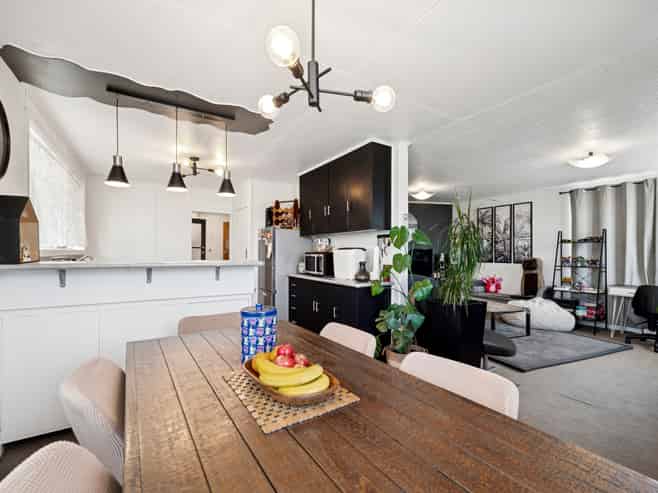 105 Fairy Springs Road, Fairy Springs