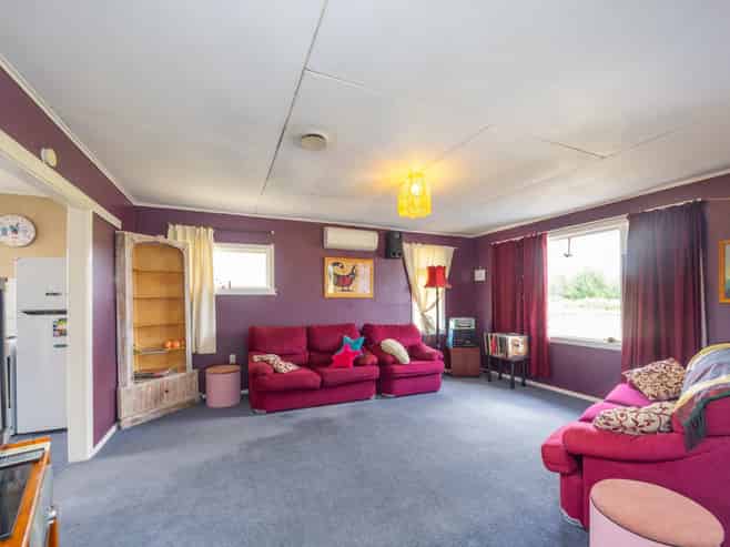 360 State Highway 1, Foxton