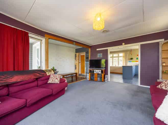 360 State Highway 1, Foxton