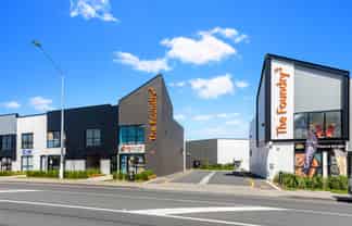 14/90 Hobsonville Road, Hobsonville