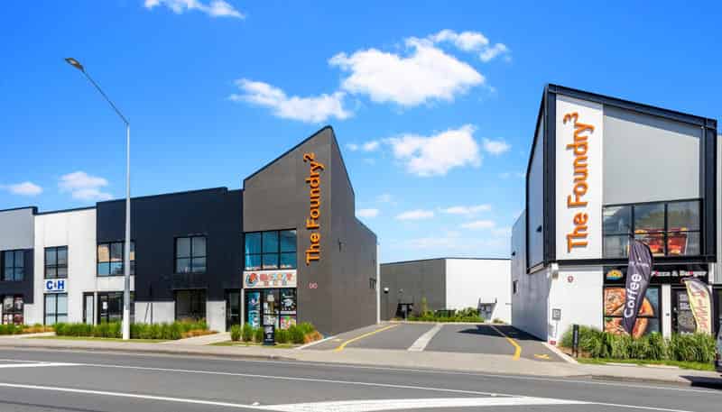 14/90 Hobsonville Road, Hobsonville