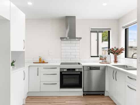 77C Mathesons Road, Phillipstown