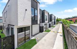 122D Leybourne Circle, Glen Innes