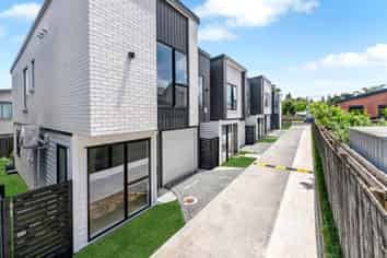 122D Leybourne Circle, Glen Innes