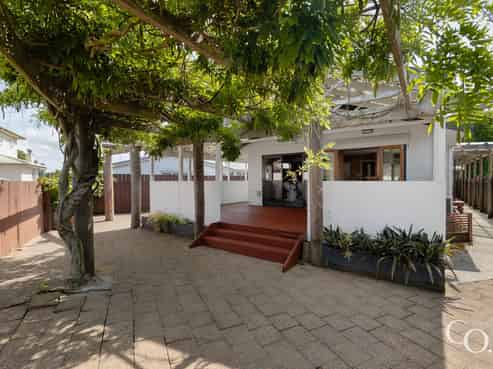 26 Queen Road, Bellevue