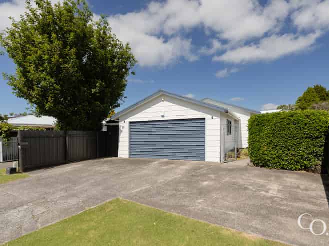 26 Queen Road, Bellevue