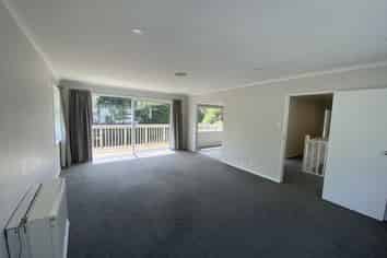 11 Westhaven Drive, Tawa