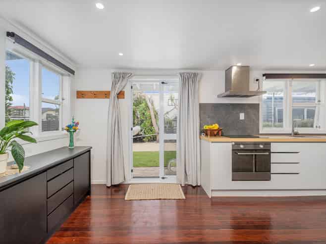 201 Cook Drive, Whitianga