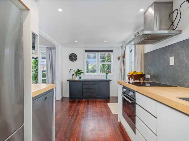 201 Cook Drive, Whitianga