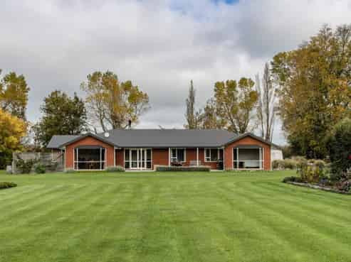 782 Steffens Road, Oxford