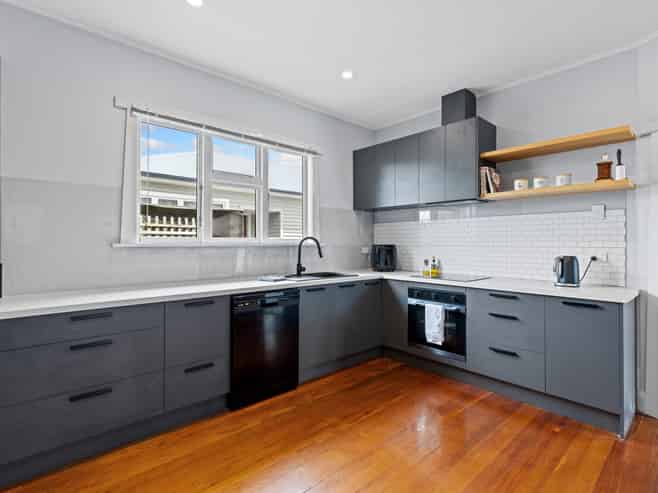 120 Neville Street, Spreydon