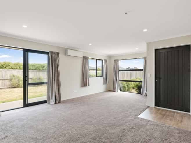 38 Nicolau Avenue, Rolleston