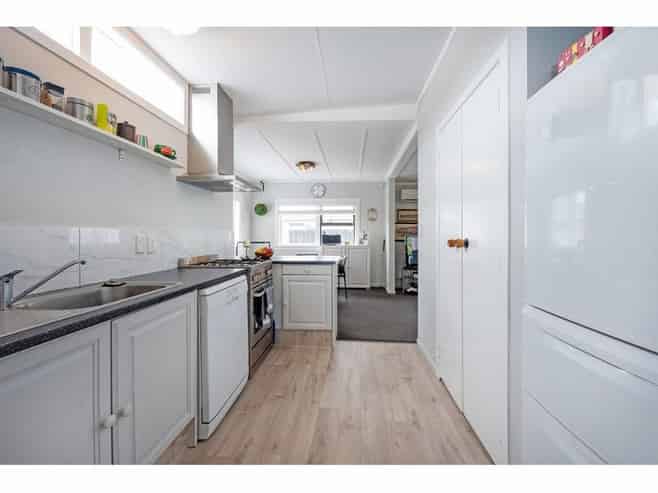 a/9 Kawaha Point Road, Kawaha Point