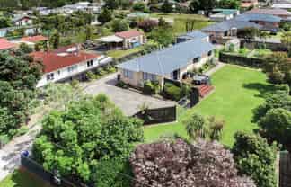 11 Stout Street, Westport