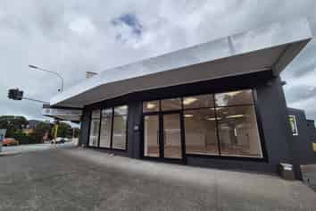 93 sqm | Refurbished | Prime Street-Front Location