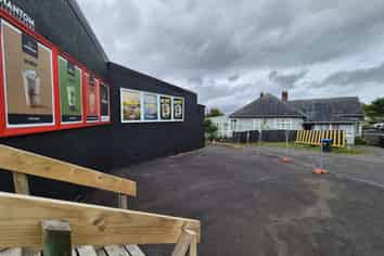 93 sqm | Refurbished | Prime Street-Front Location