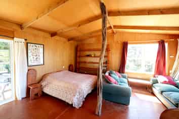 366 & 368 Blind Bay Road, Great Barrier Island