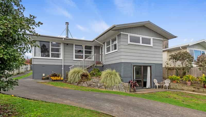 21 Manapouri Street, Tikipunga