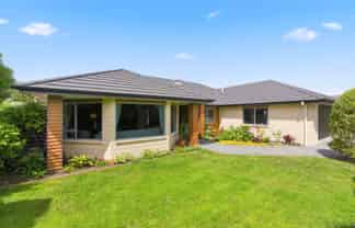 8 Otupoa Way, Paraparaumu