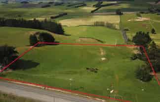 381 Old Port Road, Warepa