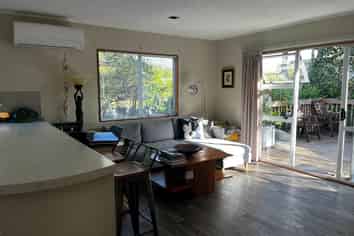 27b Langton Road, Stanmore Bay