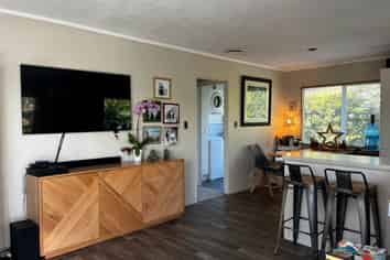 27b Langton Road, Stanmore Bay