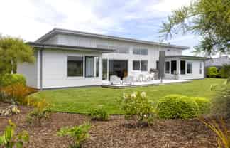 8 Akatea Lane, Richmond Heights