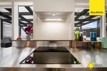 27 Tahi Terrace, Glen Eden