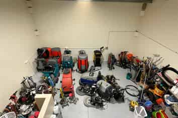 Versatile 134m² Warehouse & Office Unit