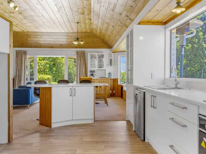 65 Te Moenga Park, Acacia Bay