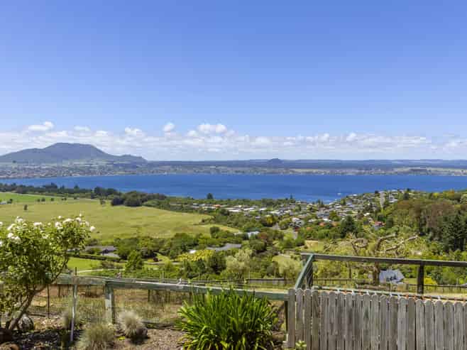 65 Te Moenga Park, Acacia Bay