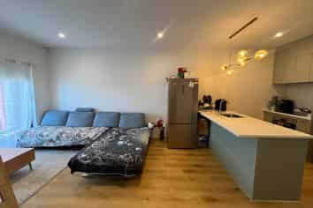 2A/23 Flat Bush School Road, Flat Bush