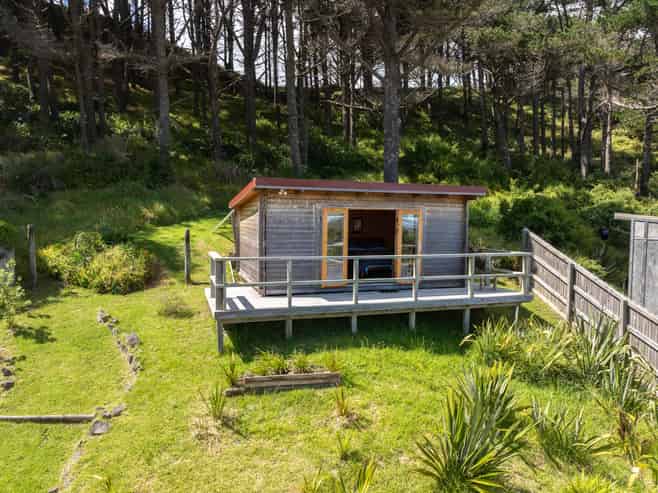 141 Riria Kereopa Memorial Drive, Raglan