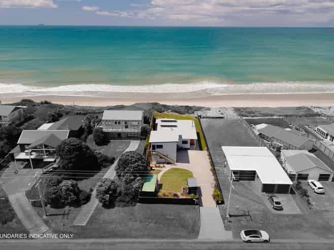 103 Pukehina Parade, Pukehina