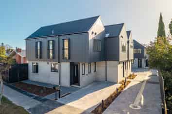 2/12 Newbridge Place, Ilam