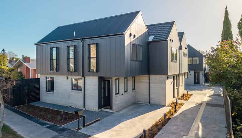 2/12 Newbridge Place, Ilam