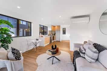 2/12 Newbridge Place, Ilam